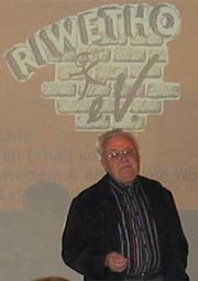 hugobaum239x339.jpg